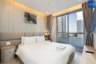 Scenic Valley Apartment near SECC District 7 Apartment in Ho Chi Minh City