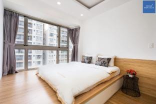 Scenic Valley Apartment near SECC District 7 Apartment in Ho Chi Minh City