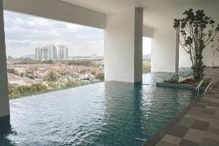 Edumetro B32@ Subang, Sunway, 6 Pax Free WI-FI Vacation rental in Subang Jaya