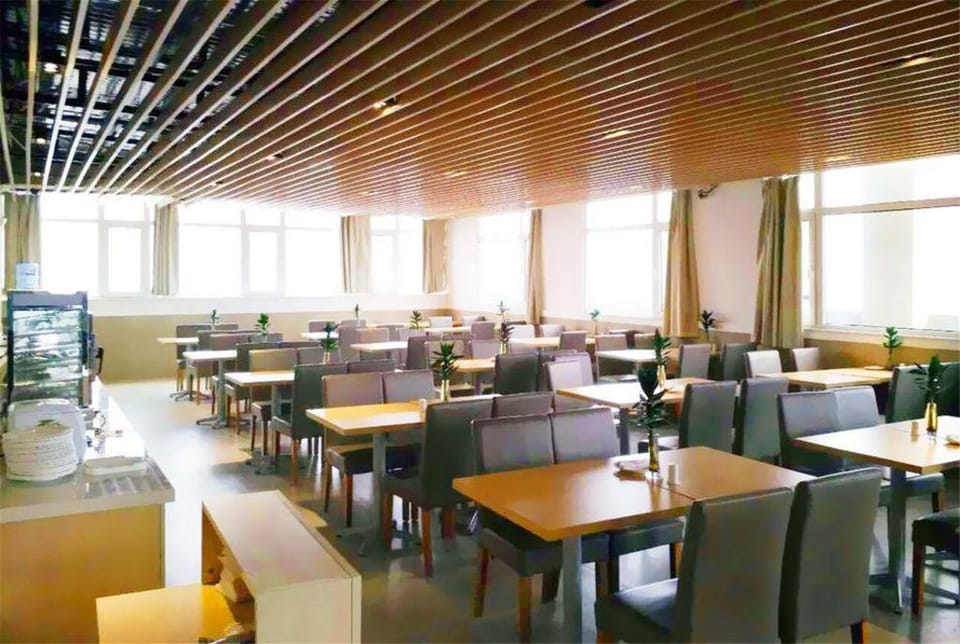 Motel Qingdao Chengyang Wanda Plaza Hotel in Qingdao