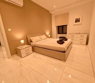 Stylish, modern Apartment in St.Julians's (Malta) Apartment in Saint Julians