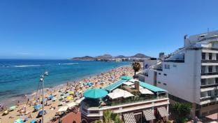 Golden Views By CanariasGetaway Vacation rental in Las Palmas de Gran Canaria