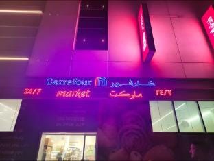 Travellers Partition Room in Barsha 1 Near Metro Vacation rental in Dubai