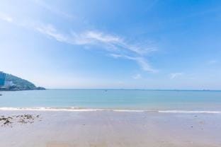 ???? ????? ????-Beachfront Villa in Vung Tau