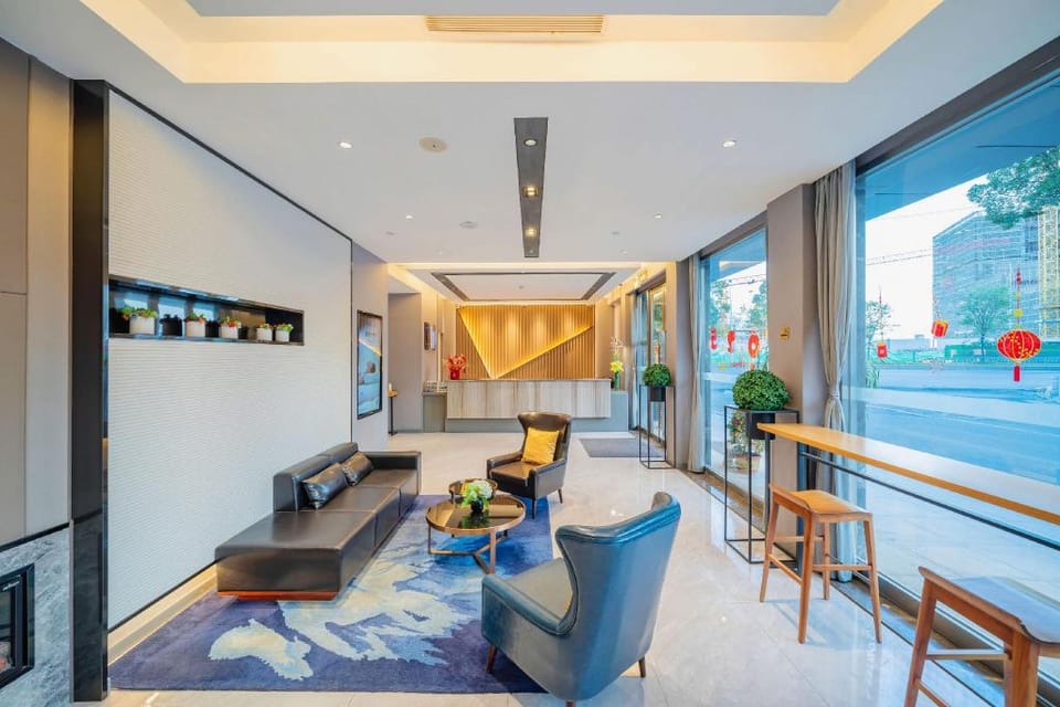 Home Inn Style Golden Guangzhou Pazhou Exhibition Center University of Finance and Economics Hotel in Guangzhou