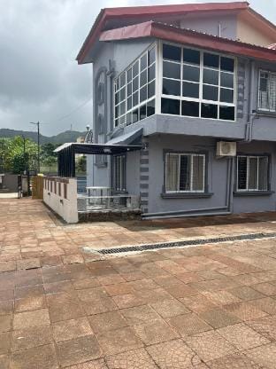 MANSI VILLA…4bhk Hill view villa Vacation rental in Lonavla
