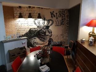 Also for cyclists -The Traveler's Garden Apartment in Rome