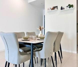 Paradigm Residence, Sandy by Guesthouse (8-10pax) Vacation rental in Johor Bahru