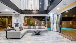 The Querencia Sueno Free Pick up Villa in Da Nang