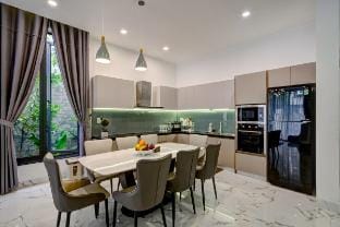 The Querencia Paz Free Pick up  Villa in Da Nang