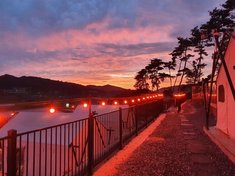 Seosan Godeunnam Glamping Bed and Breakfast in South Korea