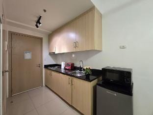 Condotel 1BR w/ Balcony SM Light Residences #LT11 Apartment in Mandaluyong