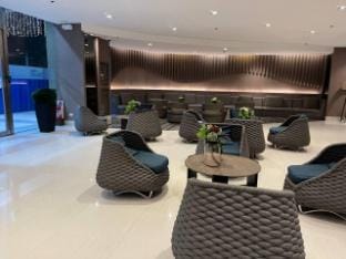 Shore Family suite 2 beds  4pax WIFI Netflix near MOA NAIA 9116 Apartment in Pasay