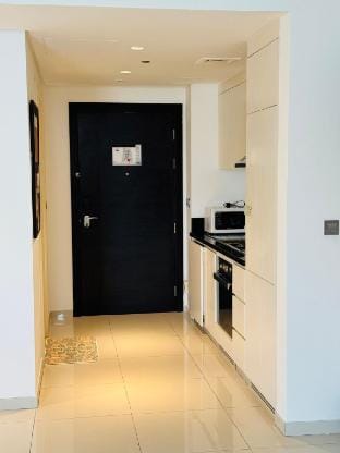 Vibrant Studio In Business Bay Apartment in Dubai