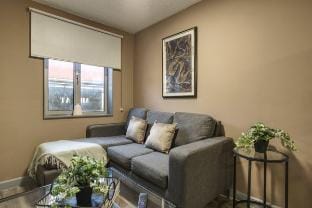 City Centre 2min | Self Check-In | Smart TV | WiFi Apartment in Sheffield