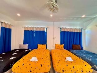Bang Saray Houses Vacation rental in Chon Buri Changwat