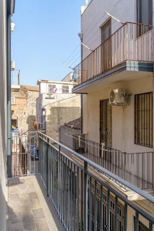 Al Palazzetto - Lavica Vacation rental in Catania