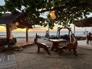 Feel The Sun Villa in Chon Buri Changwat