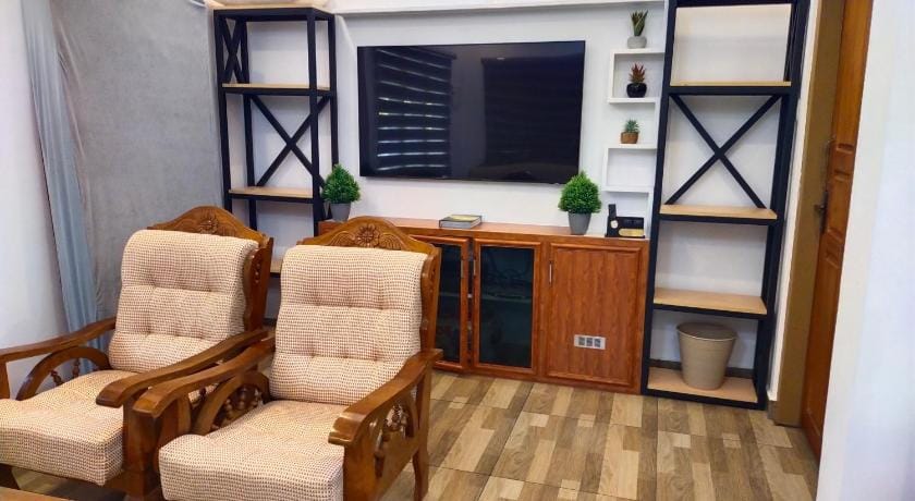 Erumaadam Bamboo Suite @ Merlys Fruit Garden Apartment in Kerala