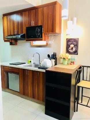 Rosecan’s Place 1 @ Horizon 101 Condominium Apartment in Lapu-Lapu City