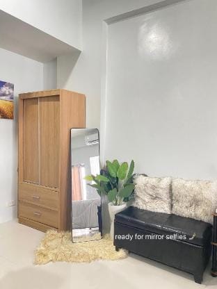 Relaxing Place and Room for Couple, Family & Team. Apartment in Iloilo City