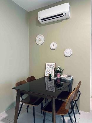 Wind Homestay @ Delofts Emporium Apartment in Kuching