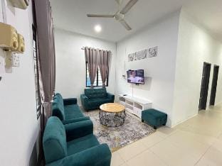 Homestay Murah Area Kota Tinggi Vacation rental in Johor