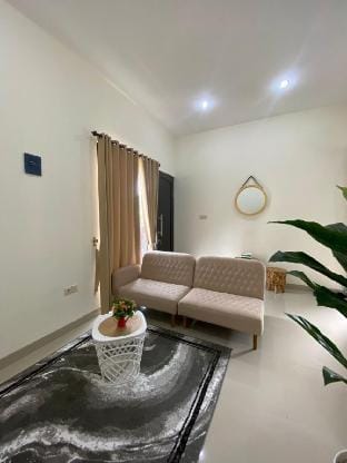 VILLA SHAFA BATU A (4 Bedrooms) Villa in Batu