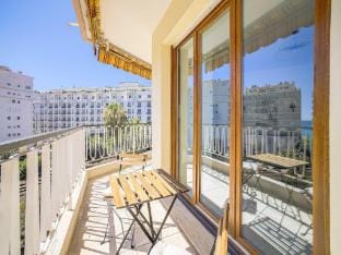 Sublime apartment with Parking - 2BR6p - Martinez Terrace Apartment in Cannes
