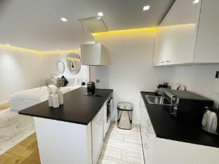 Bright studio - 2P - OperaHaussmann Apartment in Paris