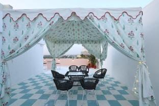 Dr.D’s - City Central Duplex Penthouse with Butler Vacation rental in Jaipur