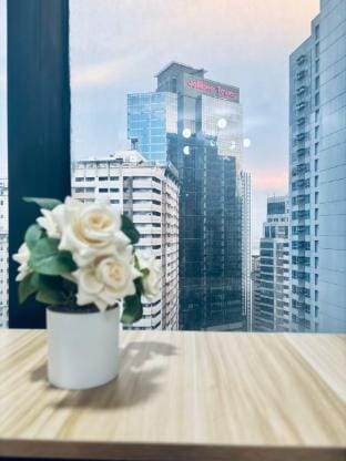With view and relaxing place at Ortigas Center Apartment in Mandaluyong