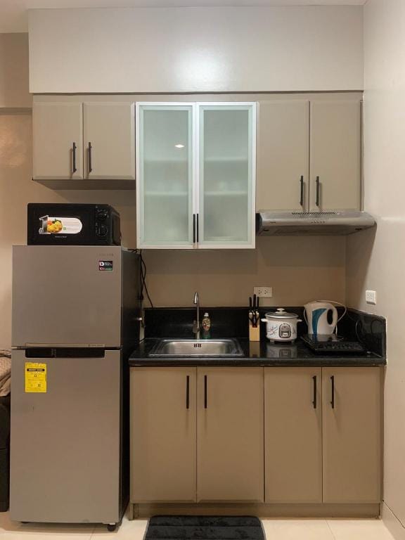 Modern Luxury Condo in Mckinley Apartment in Makati
