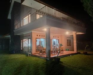 Villa Sulthon Villa in Indonesia