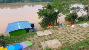 RUMAH RAKIT BANGAU PARIT Vacation rental in Pahang, Malaysia