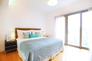 Shanghai Tyms 3Bedroom 2Bathroom Apt Near Gateway Apartment in Shanghai