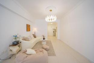 CityHome - 3 Bedrooms, People's Square, Yu Garden, the Bund Apartment in Shanghai