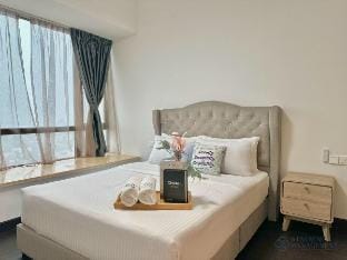 R&F Seine Region•Cosy2Bedroom/4Pax/Balcony/SeaView Vacation rental in Johor Bahru