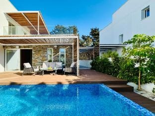 Luxury Villa Bird of Paradise Villa in Yeroskipou