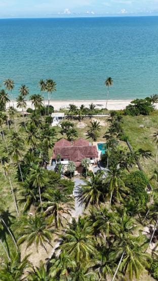 Klai house beach pool villa  Villa in Thailand