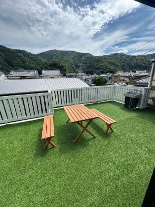Spacious Balcony for Relaxation "Entire Building Rental Move" BBQ & Garden! Large TV! Up to 5 Guests Vacation rental in Shizuoka Prefecture
