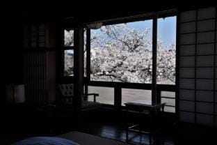 Asano River Whole House Kanazawa Machiya Villa in Kanazawa