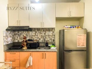 Ryzz Suites Manhattan Heights Vacation rental in Pasig