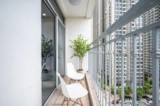3 bedroom Landmark Luxury Wiew Landmark 81 Apartment in Ho Chi Minh City
