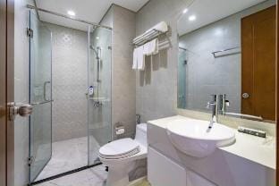 1 bedroom leasing Landmark Luxury Apartment in Ho Chi Minh City
