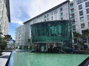 C1 Pattaya City Center Garden Pool Apartment in Pattaya City