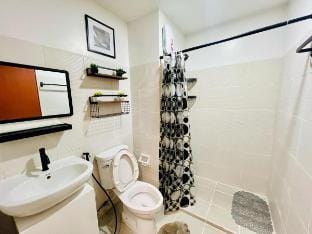 Cozy space at the 5th Vacation rental in Bacolod