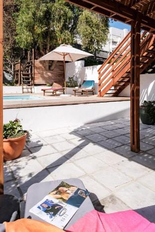 Modern Elegance Meets City Serenity at Meliora Villa in Sea Point