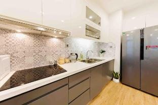 Vinhomes Metropolis Apartment - Lynn Homes Apartment in Hanoi