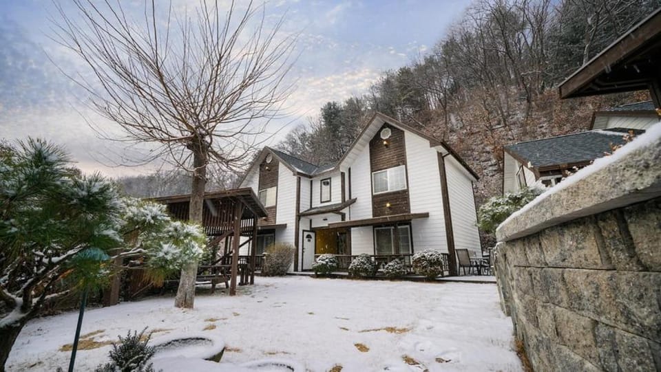 Hongcheon Anga Inn Pension Bed and Breakfast in Gyeonggi-do